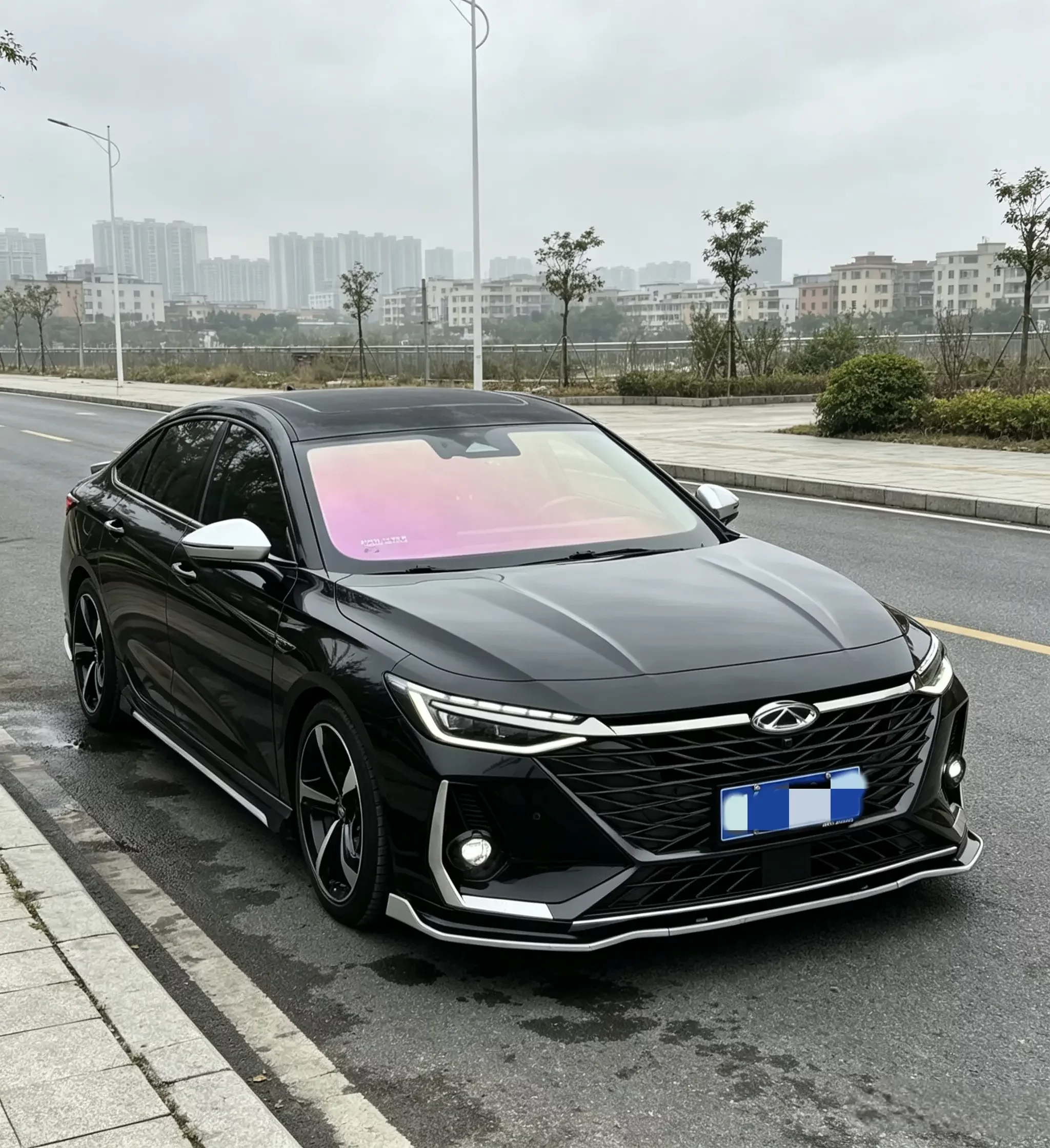Chery Arrizo 8