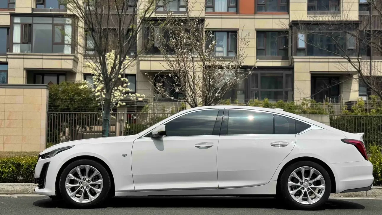 Cadillac CT5
