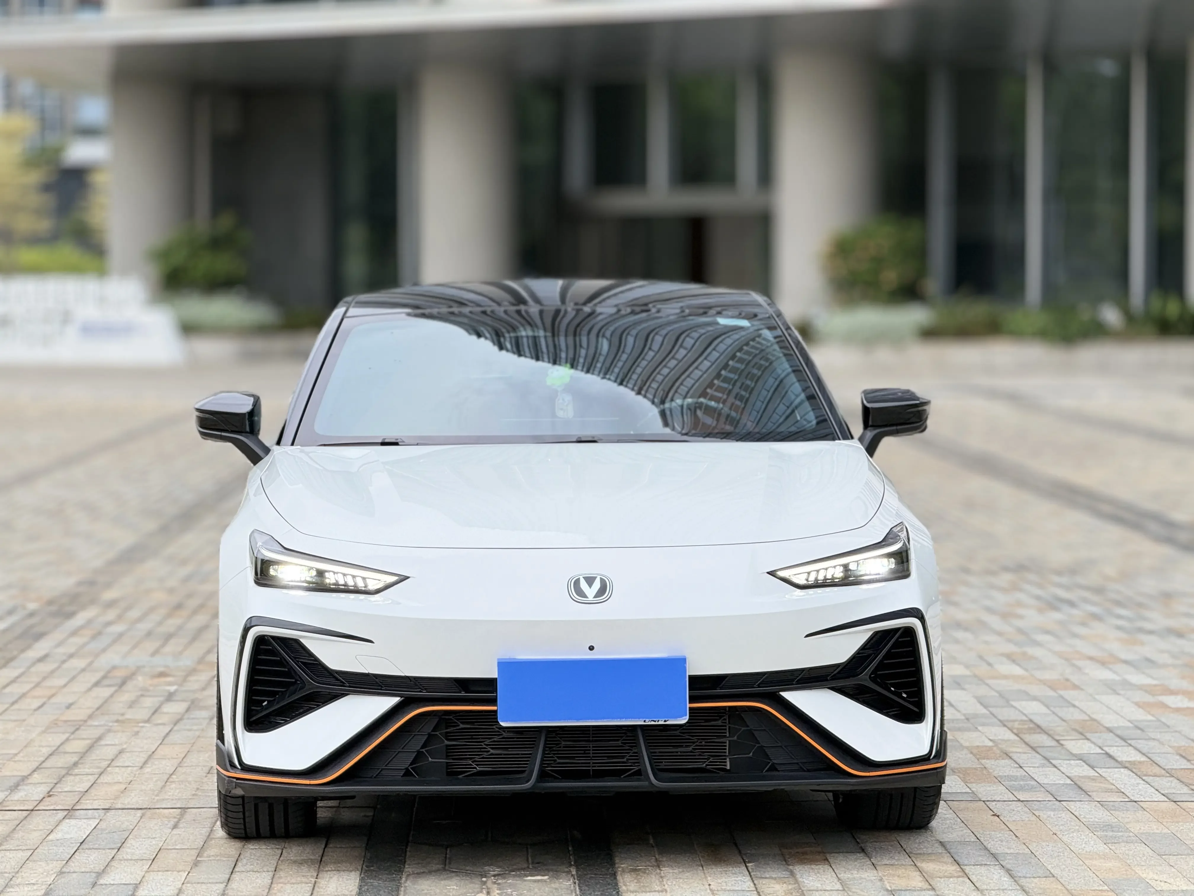 Changan UNI-V