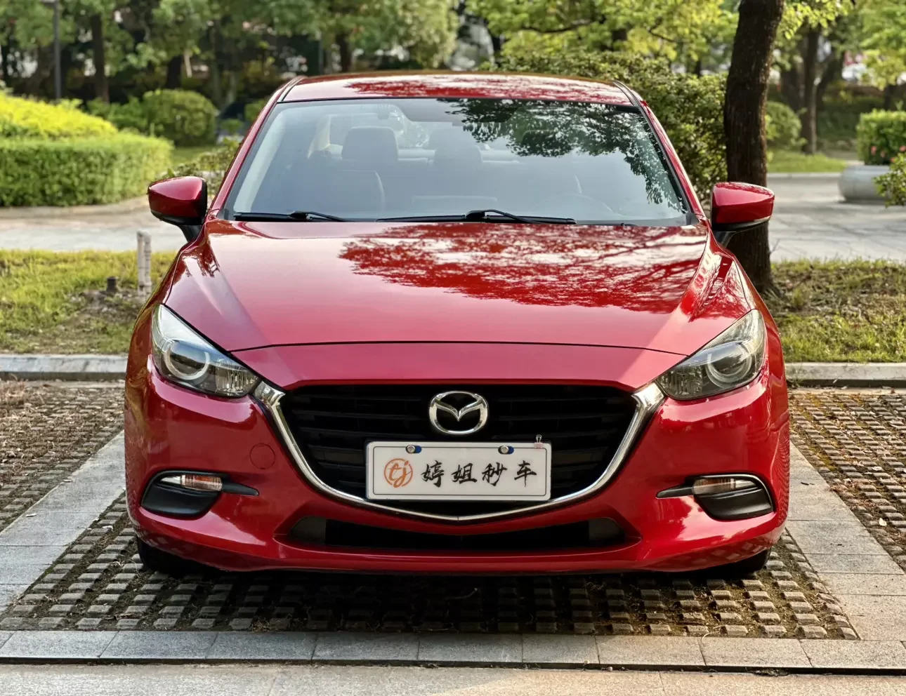 Mazda Axela (3)