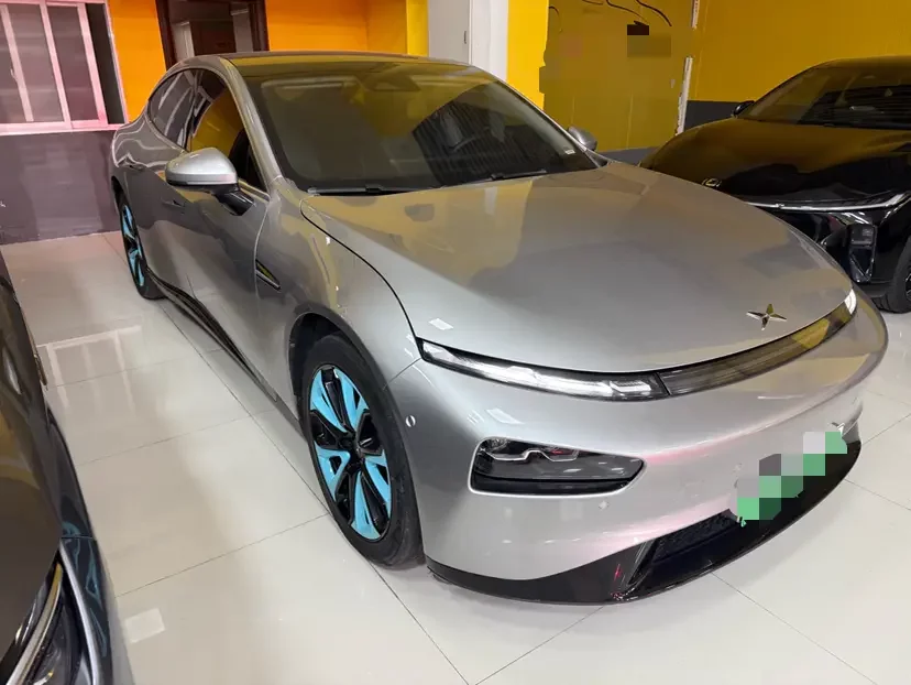 Xpeng P7