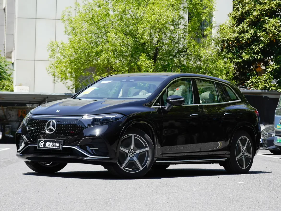 Mercedes-Benz EQS SUV