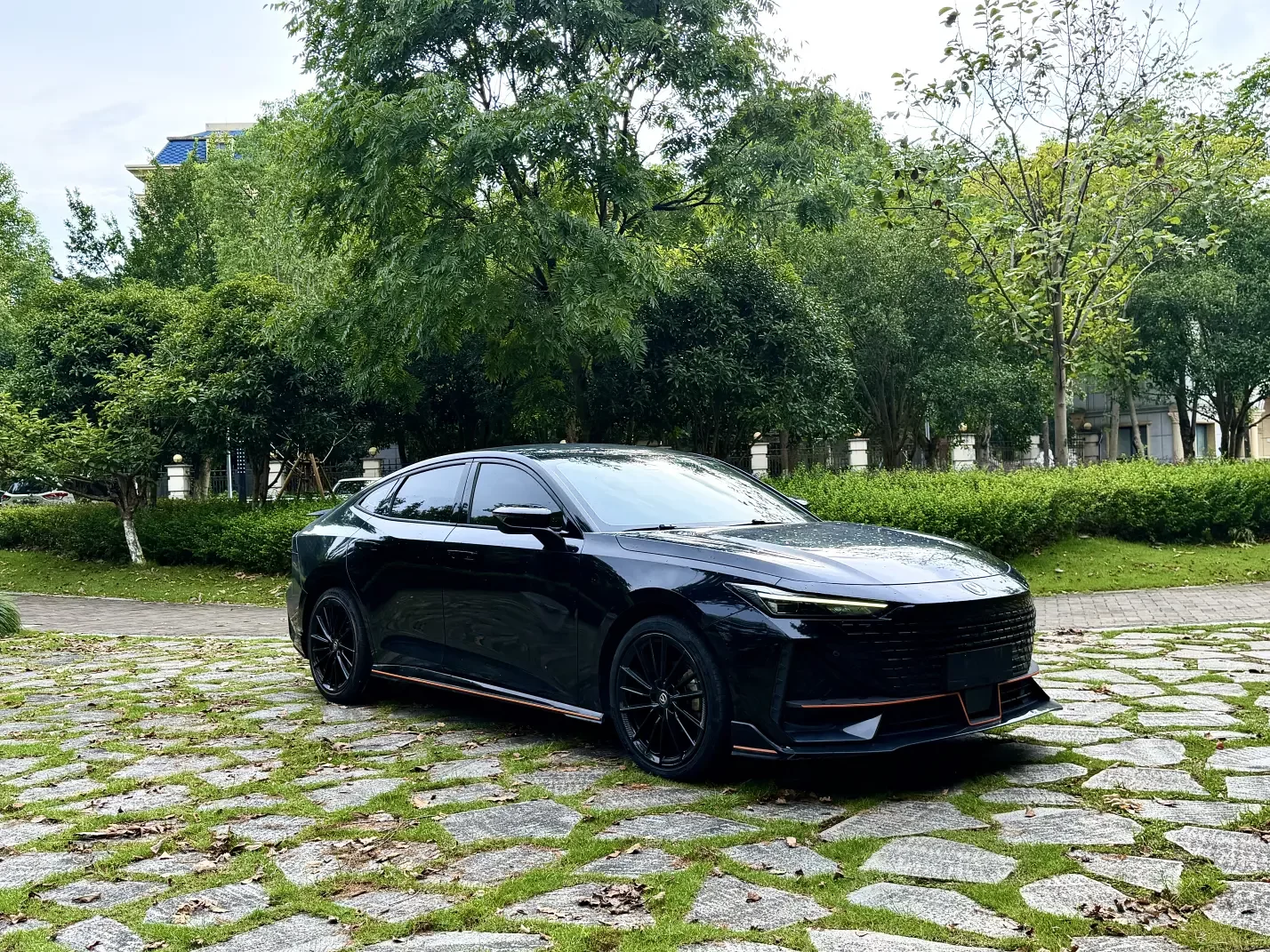 Changan UNI-V