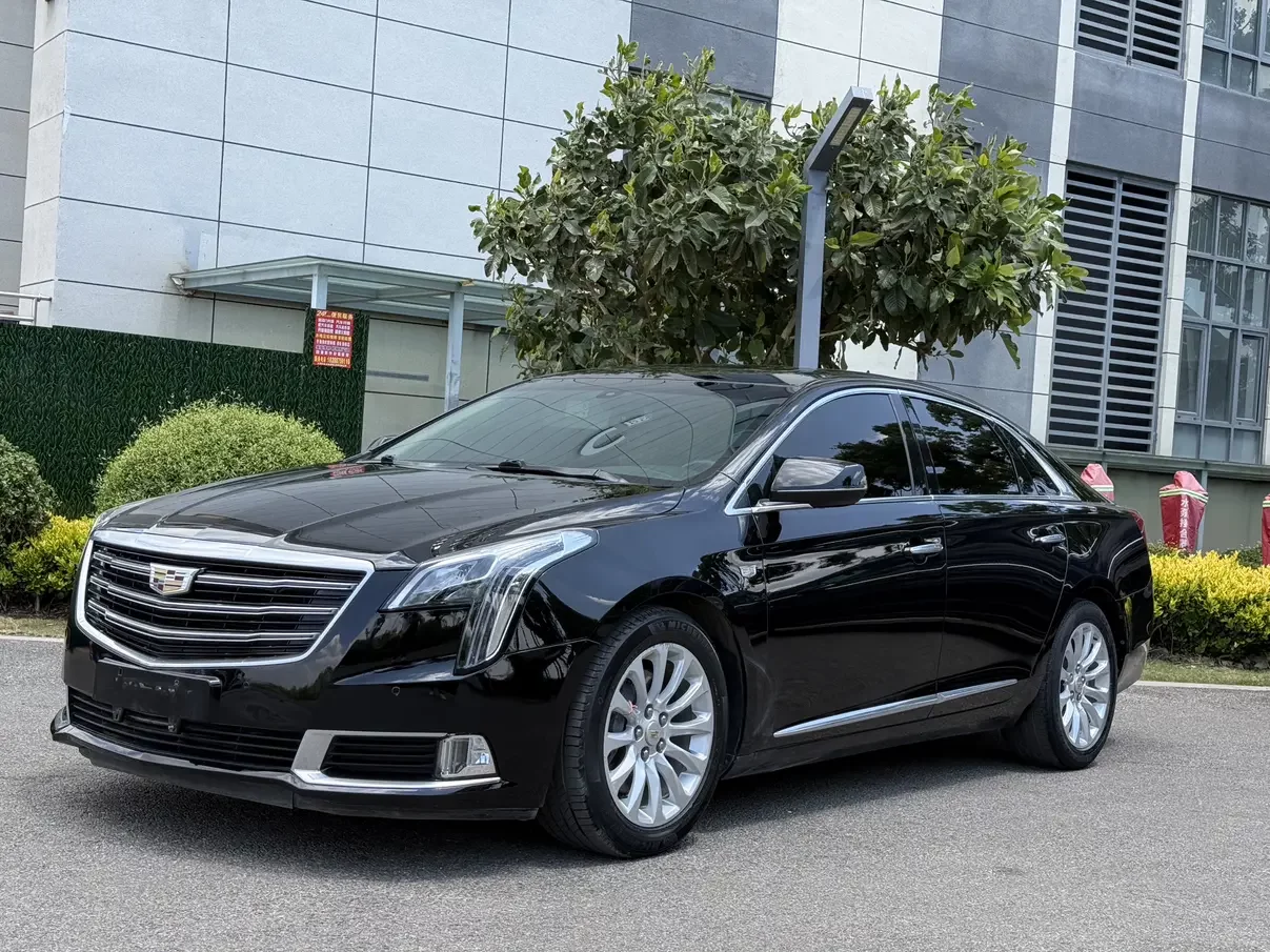 Cadillac XTS