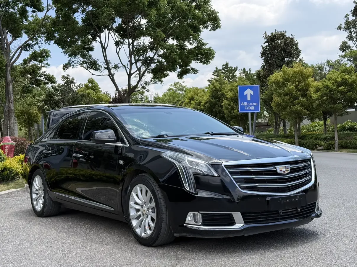 Cadillac XTS