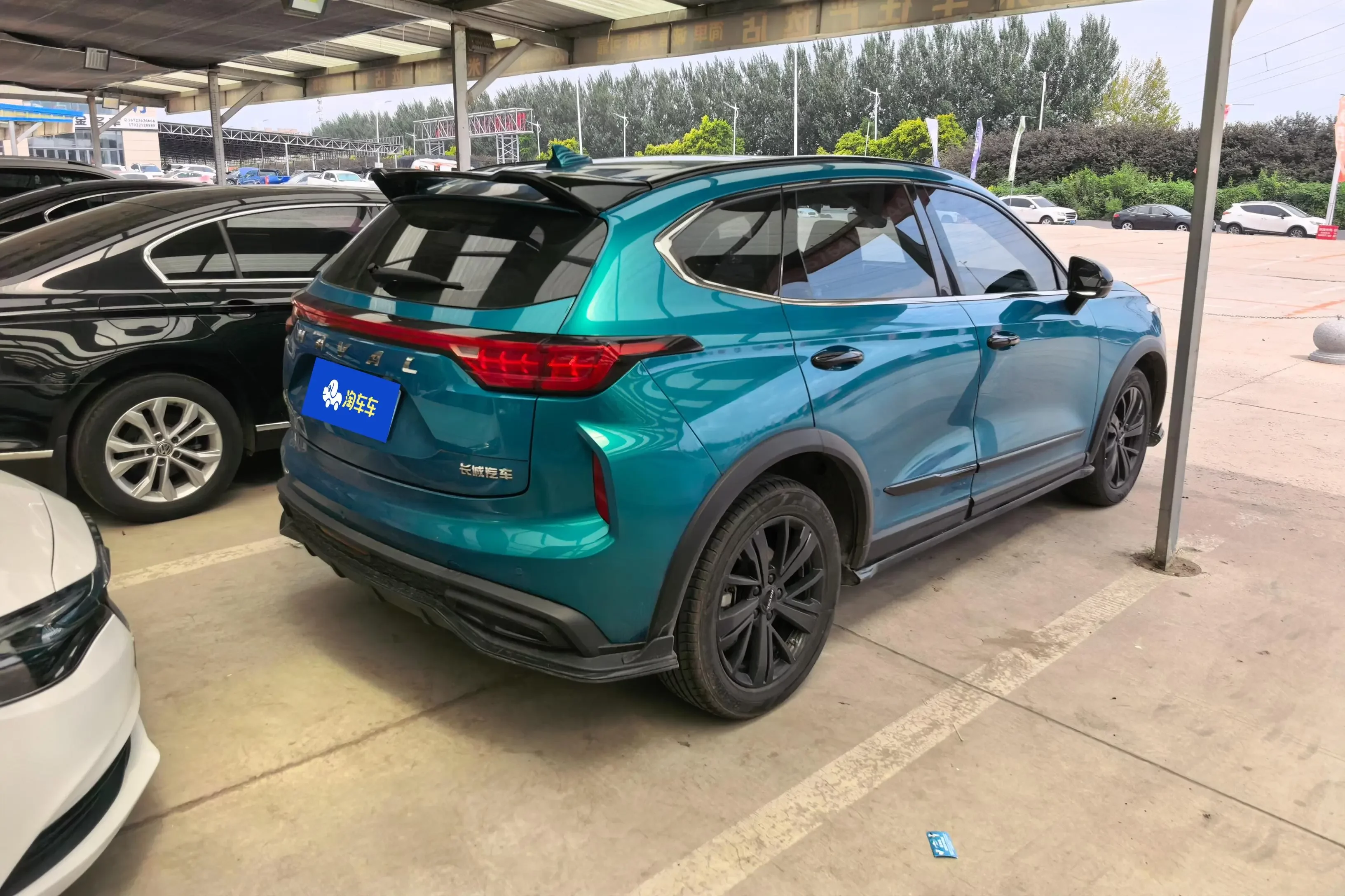 Haval Harvard Red Rabbit