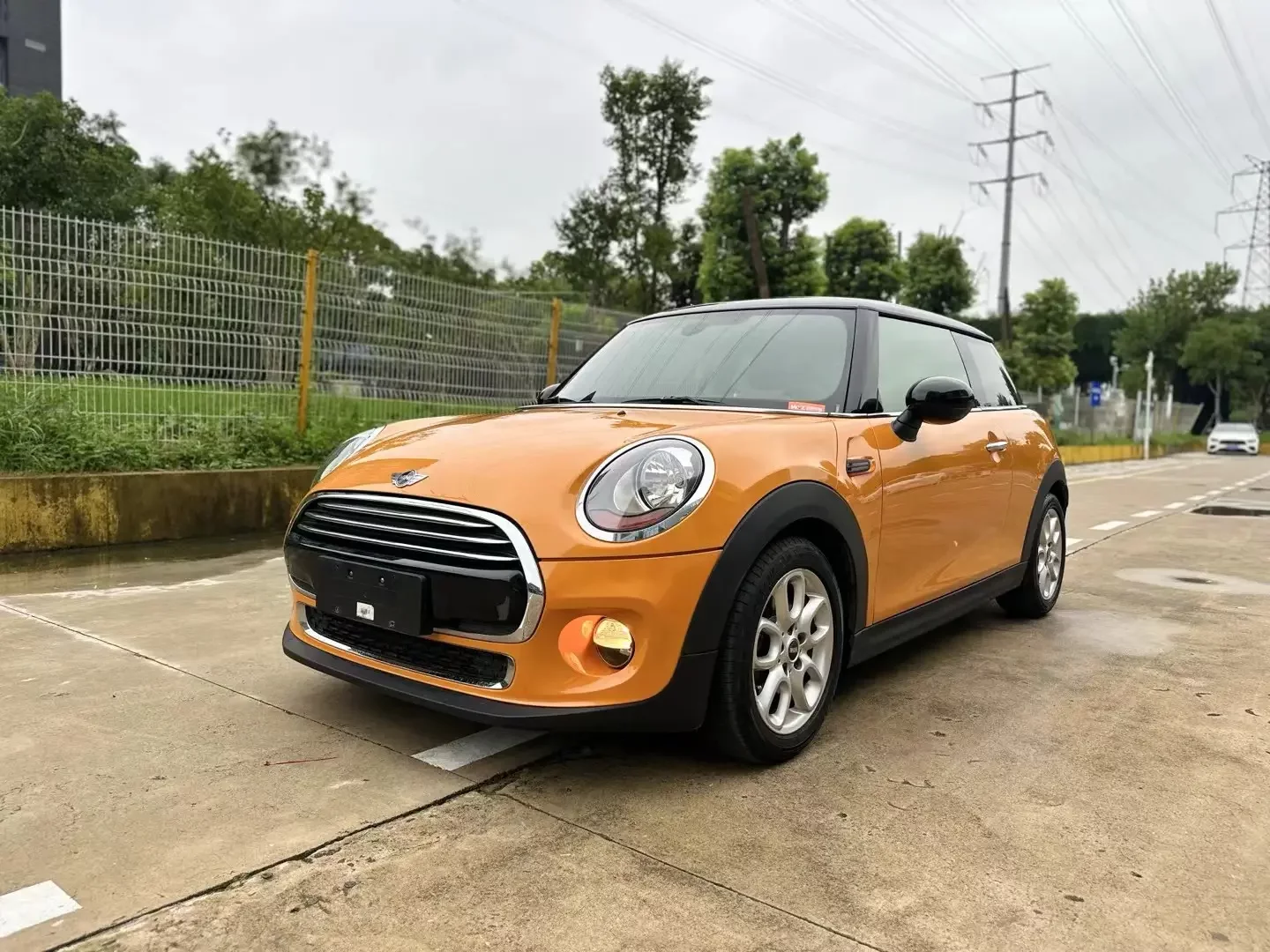 MINI 