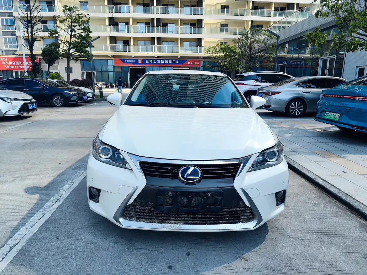 Lexus CT