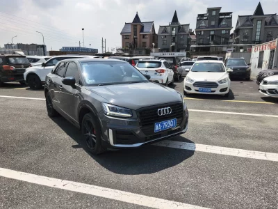 Audi Q2L