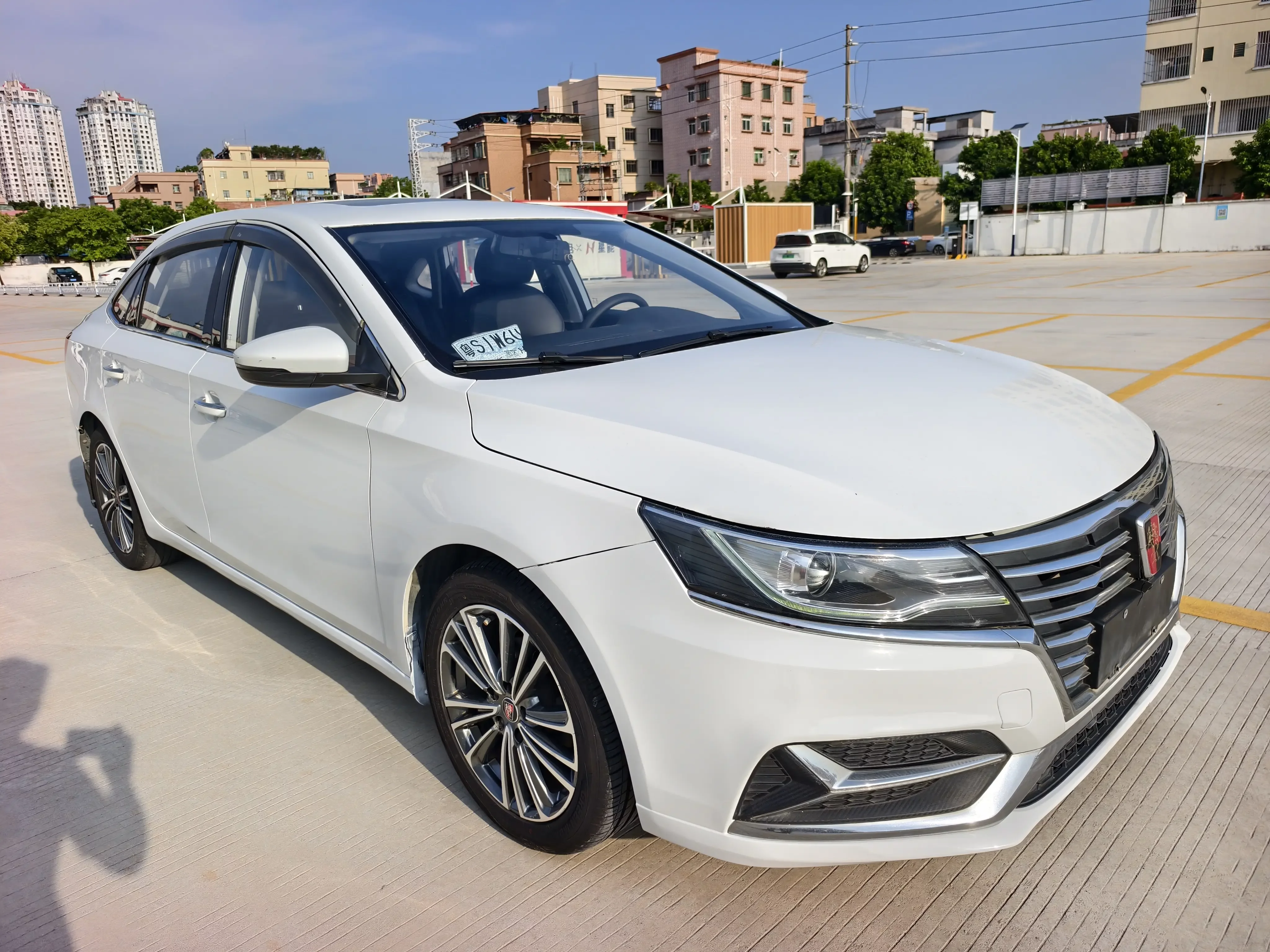 Roewe i6 Classic