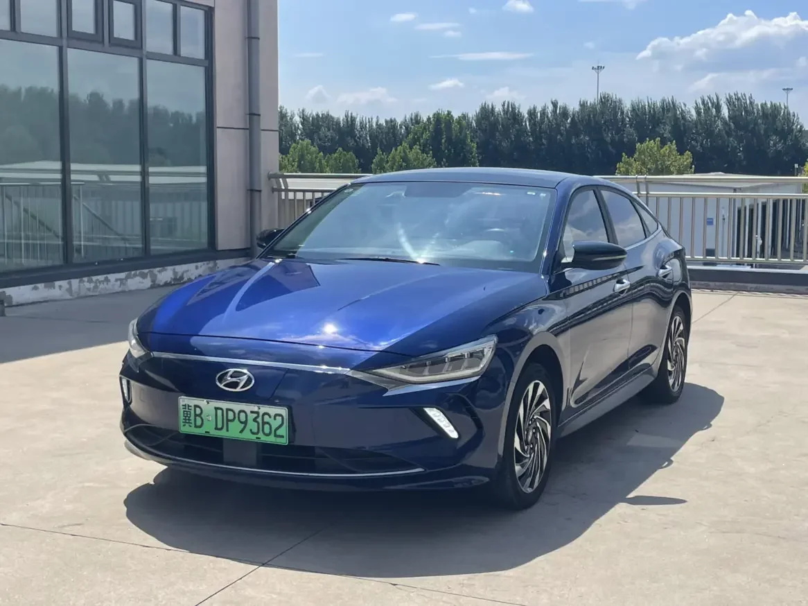 Hyundai Lafesta pure electric