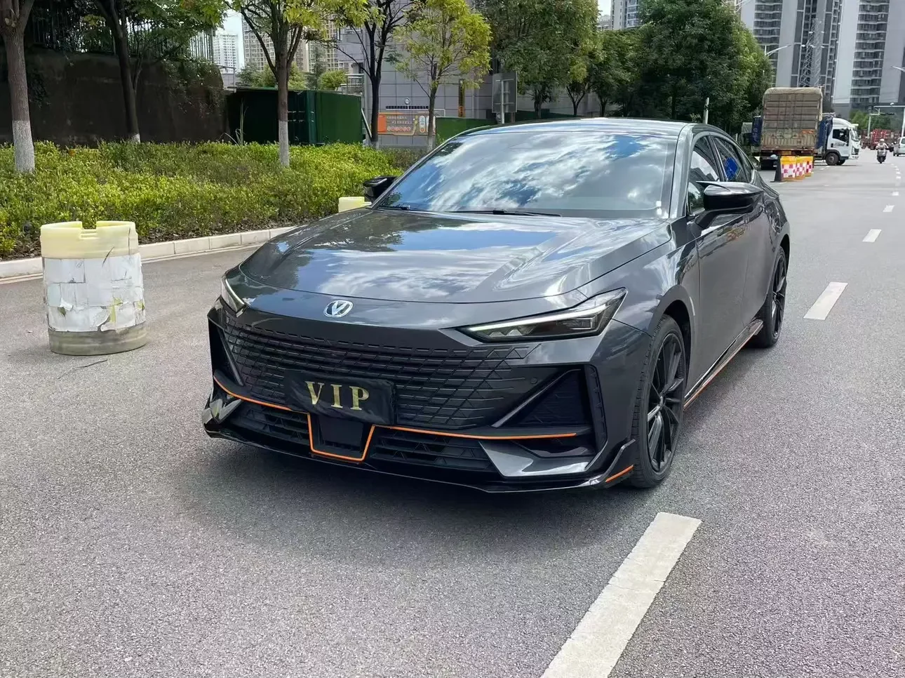 Changan UNI-V