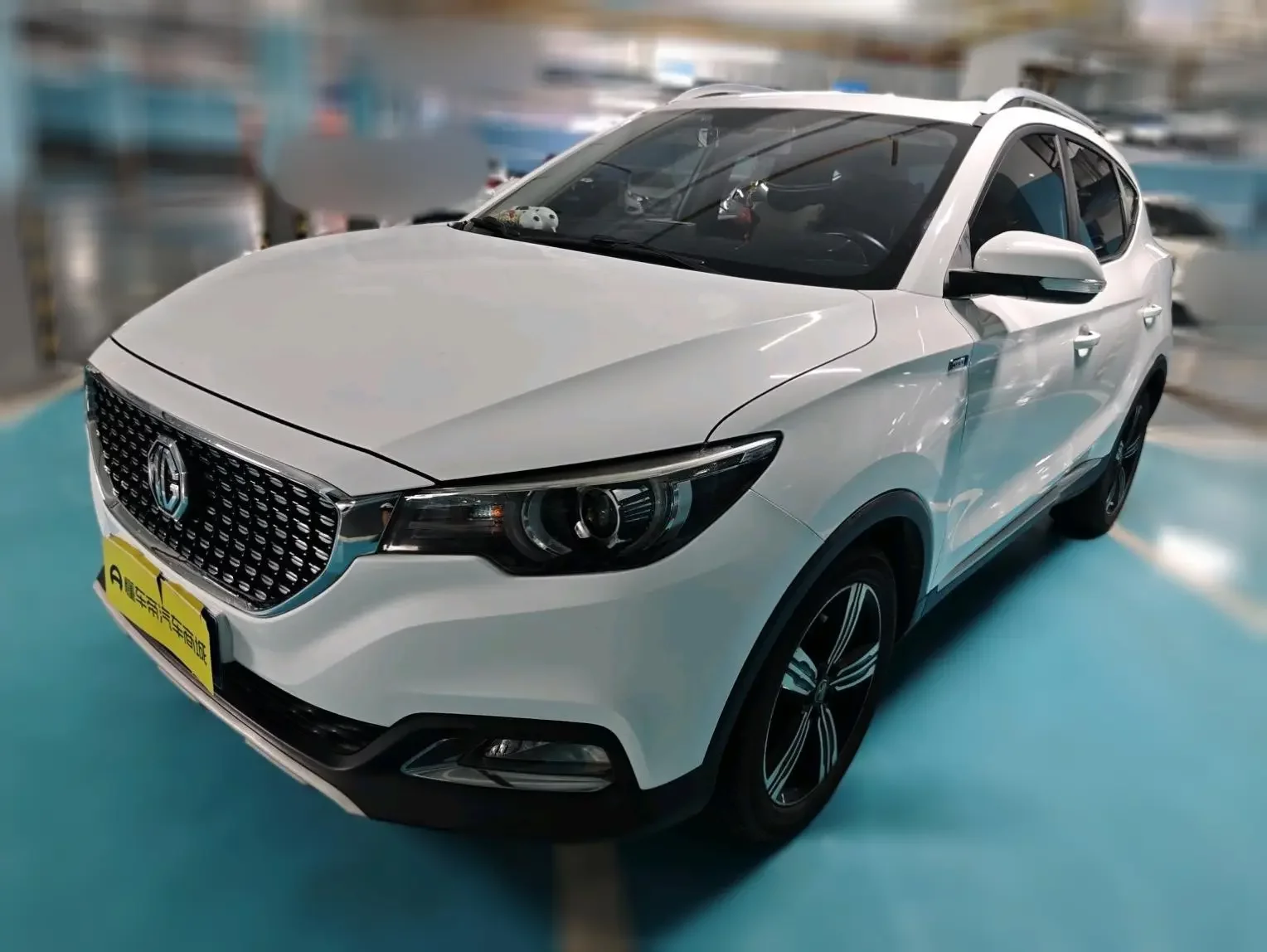 MG ZS