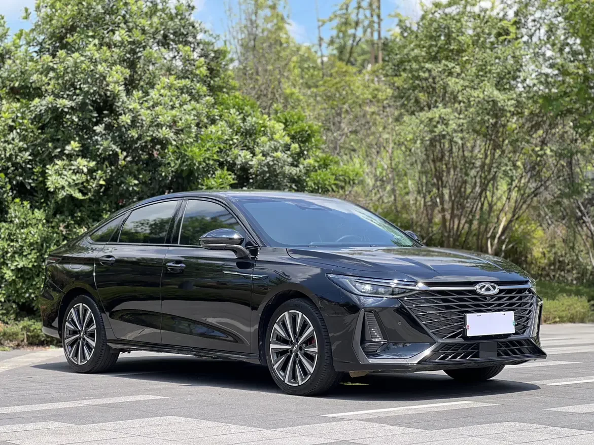Chery Arrizo 8