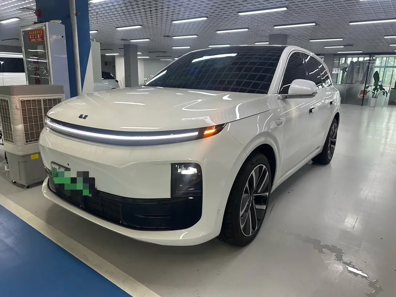 Li L6 (Ideal L6)