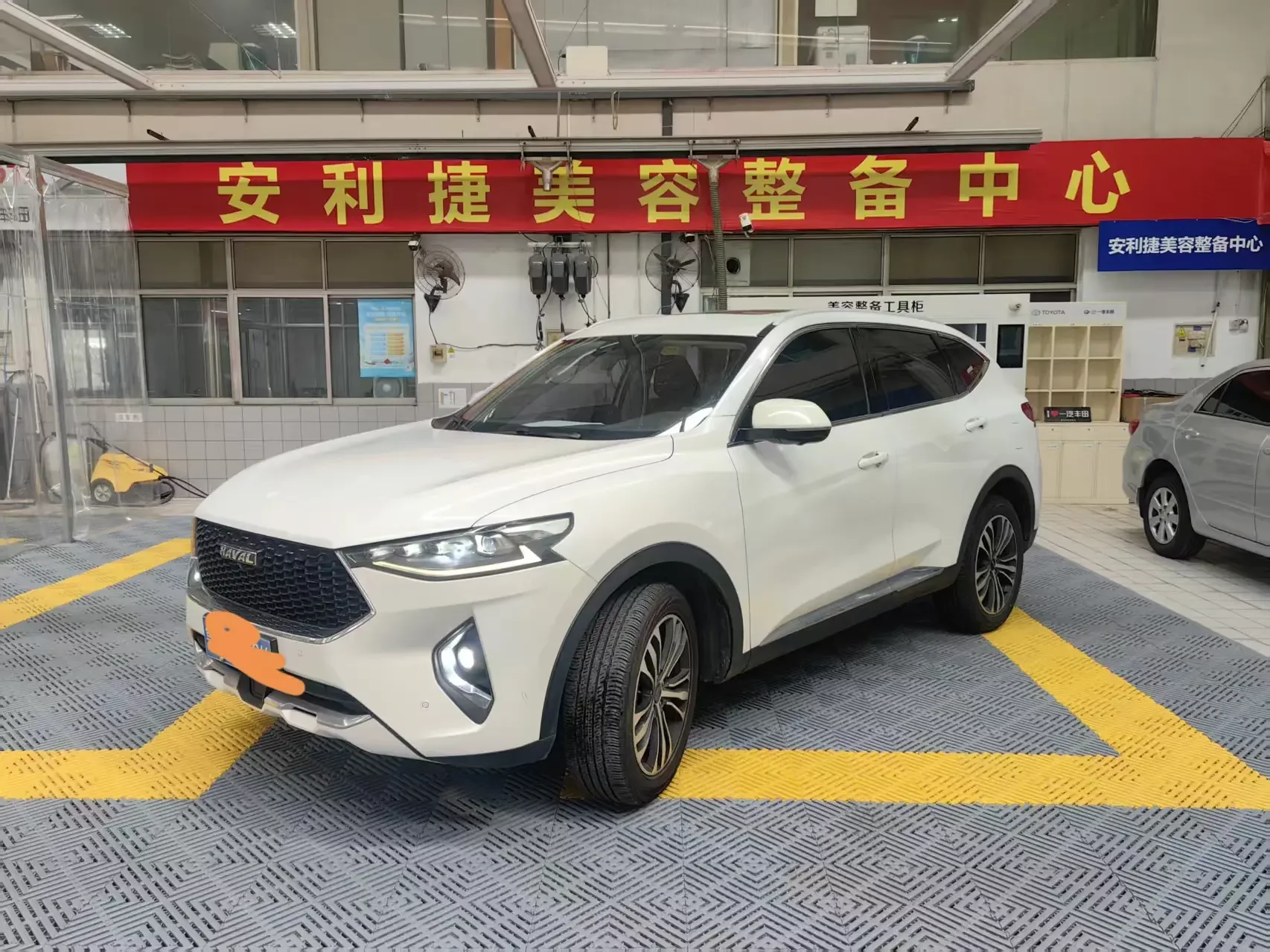 Haval F7