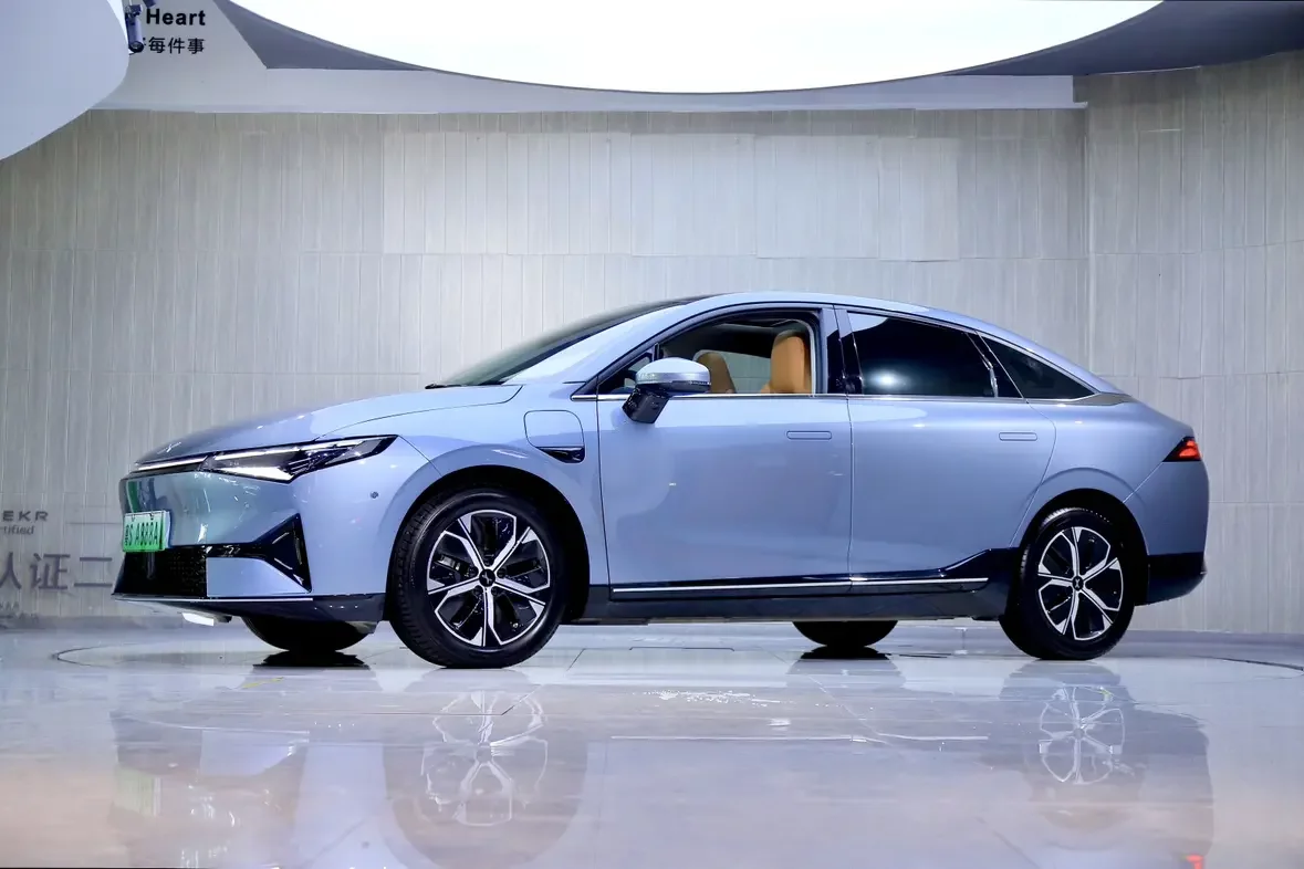 Xpeng P5