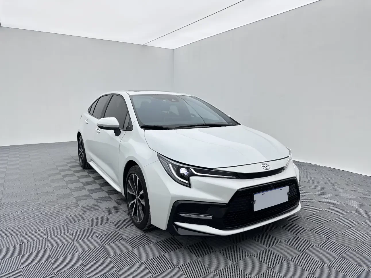 Toyota Levin (Lei Ling)