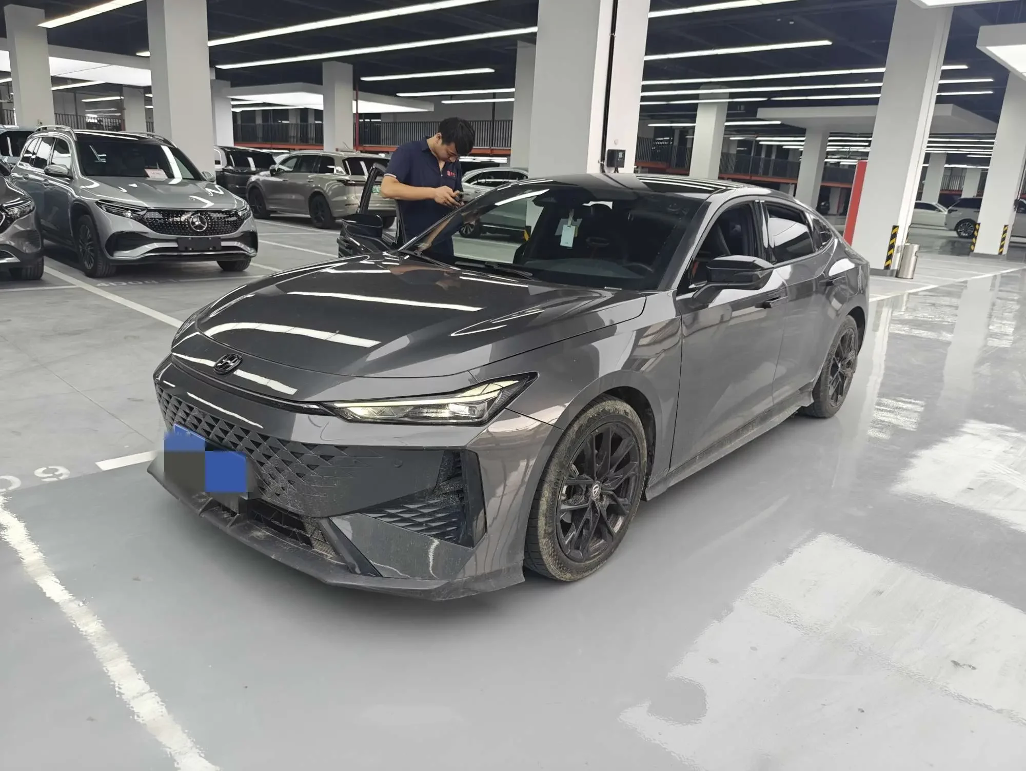 Changan UNI-V