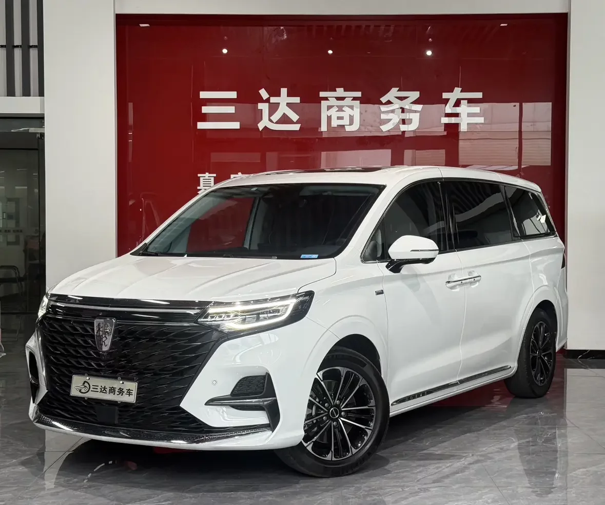 Roewe iMAX8