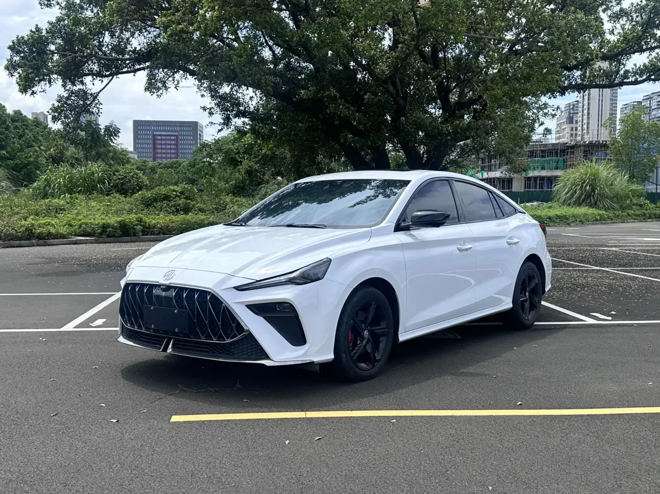 MG 5 Scorpio