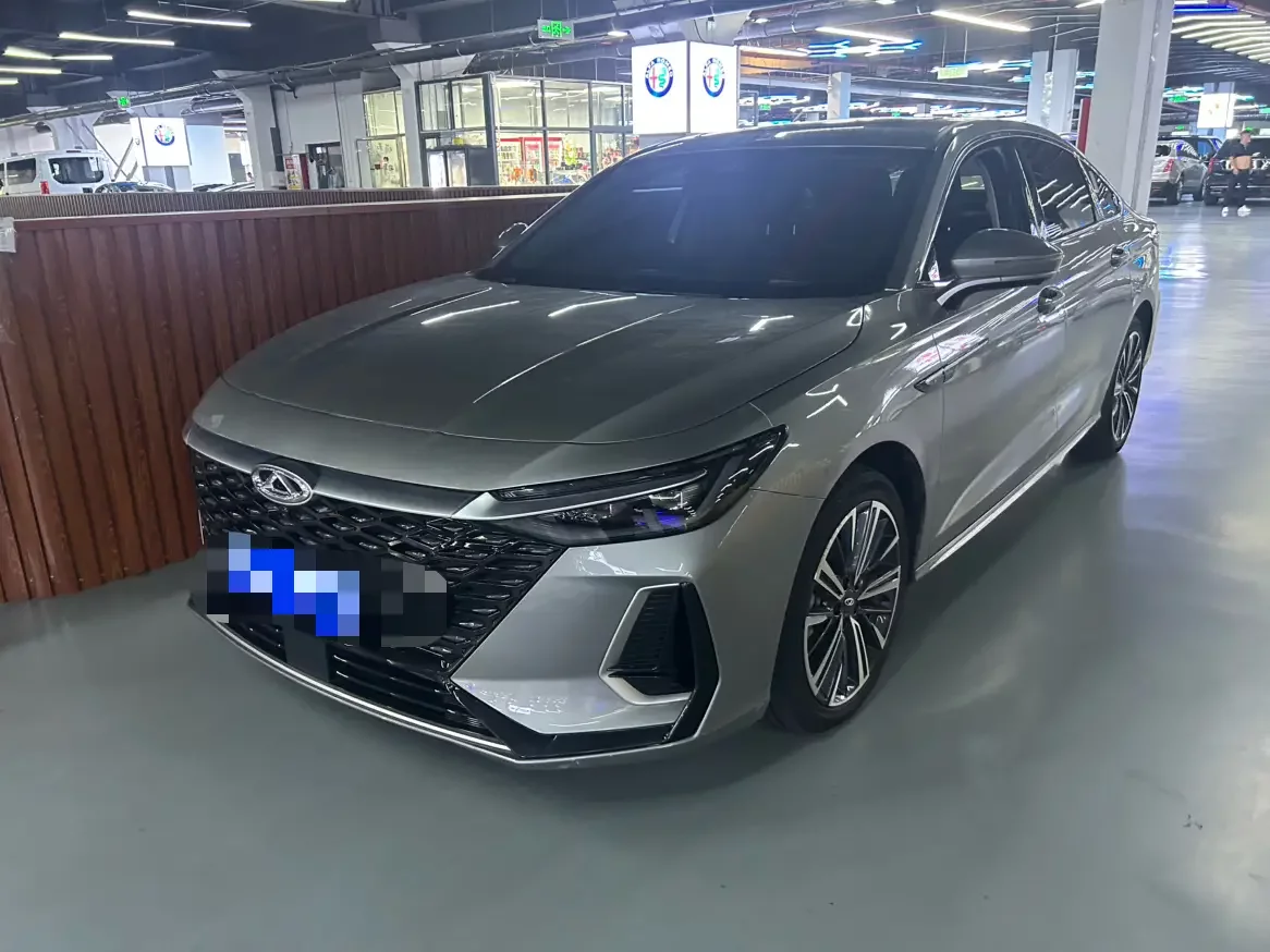 Chery Arrizo 8
