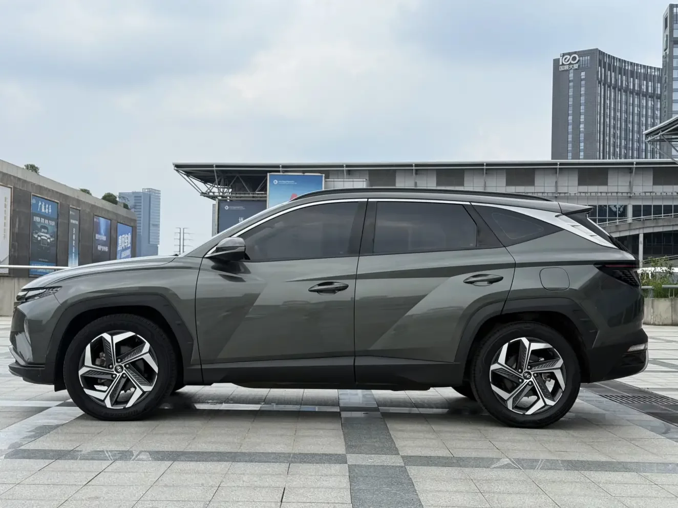 Hyundai Tucson L (Tucson)