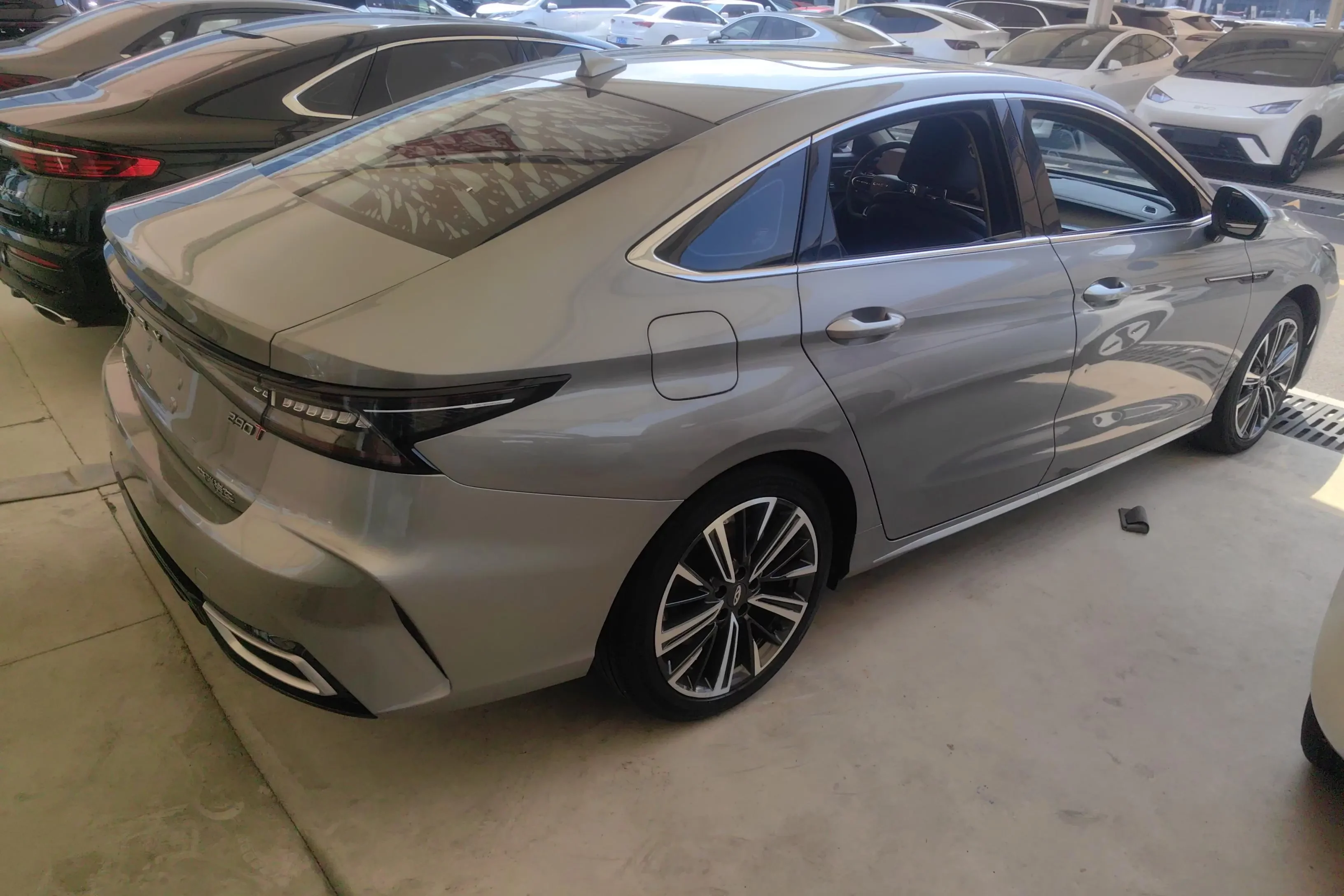 Chery Arrizo 8