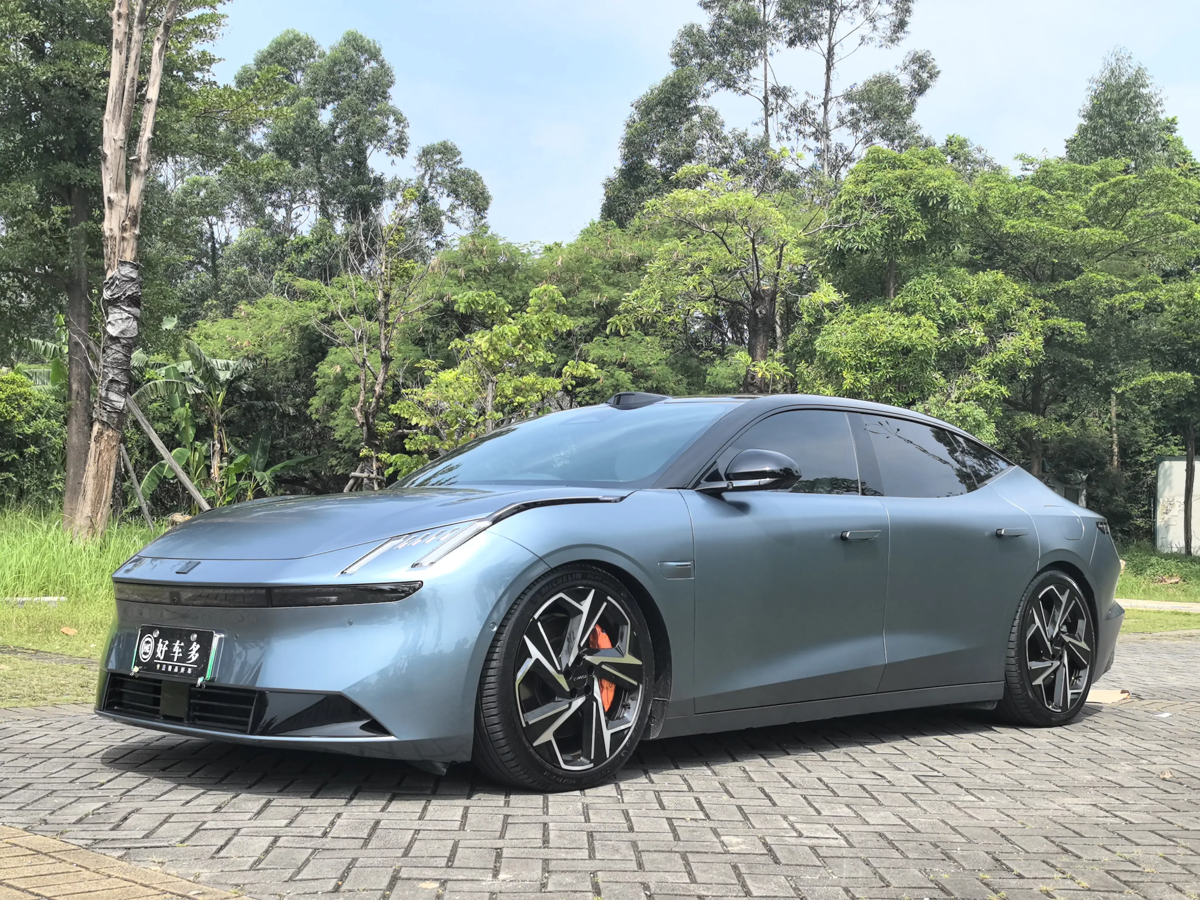 Lynk & Co Z10