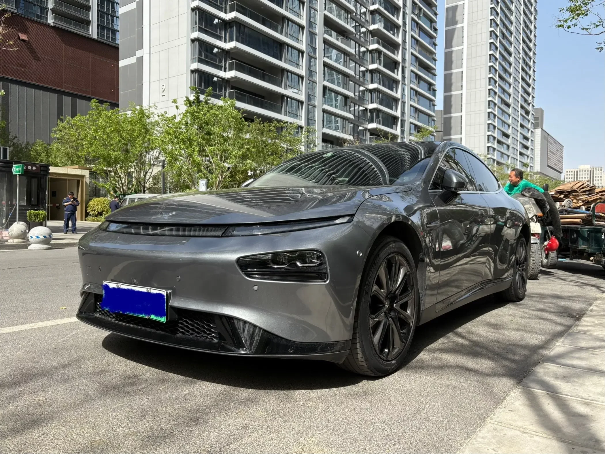 Xpeng P7