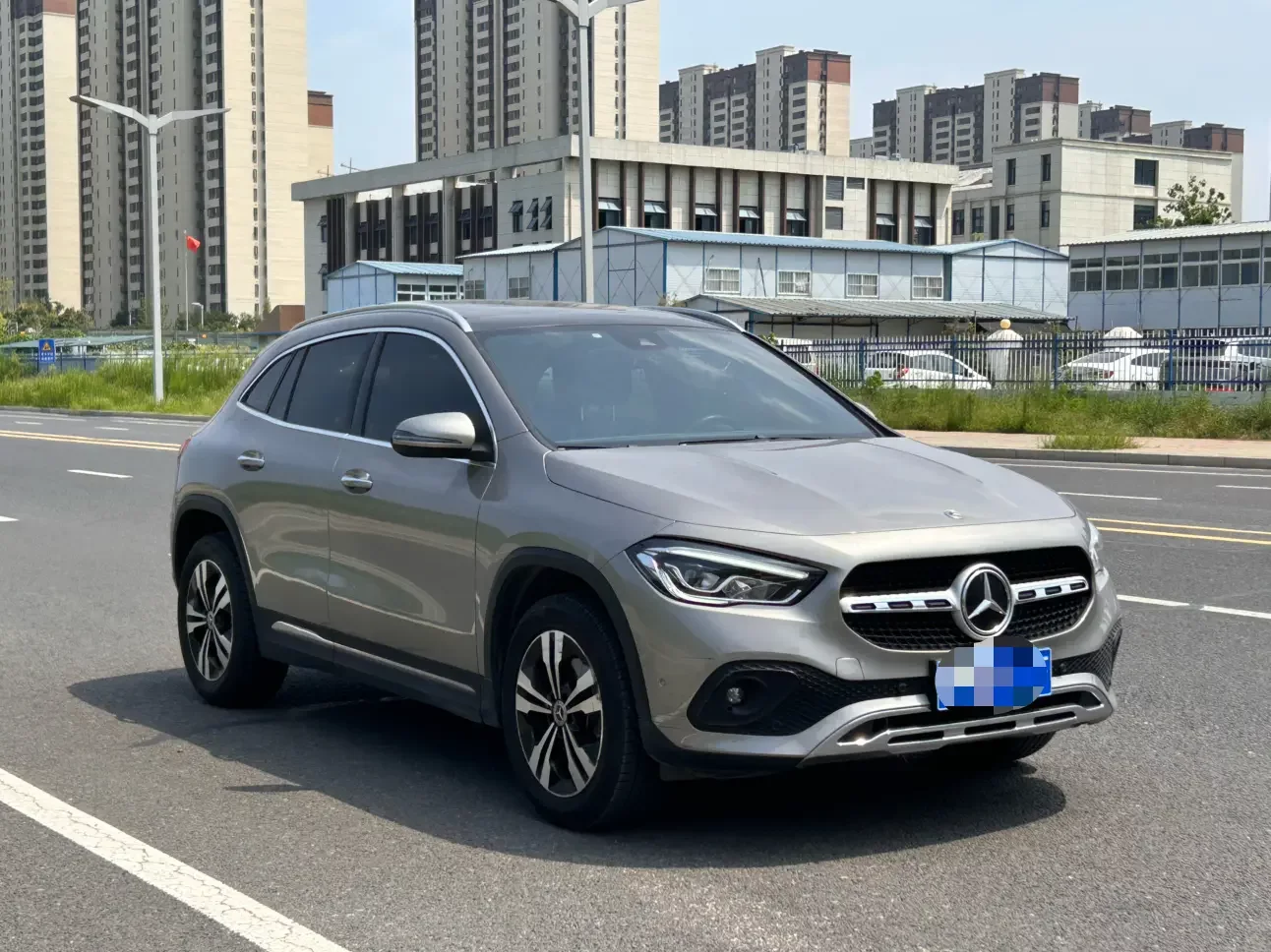 Mercedes-Benz GLA