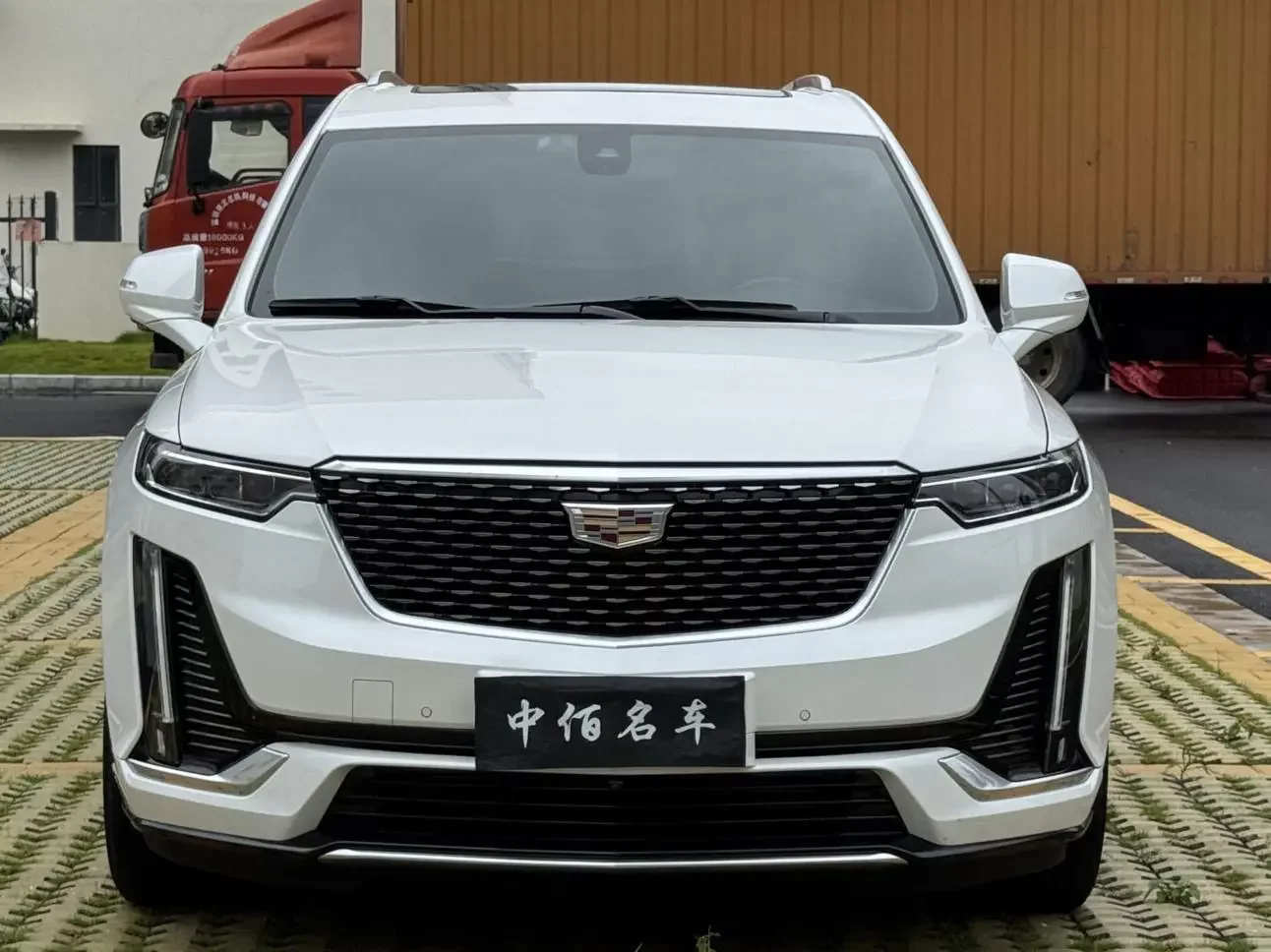 Cadillac XT6