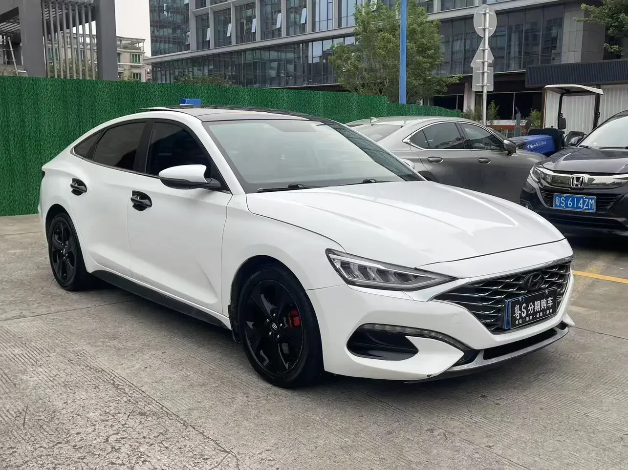 Hyundai Lafesta (Festa)