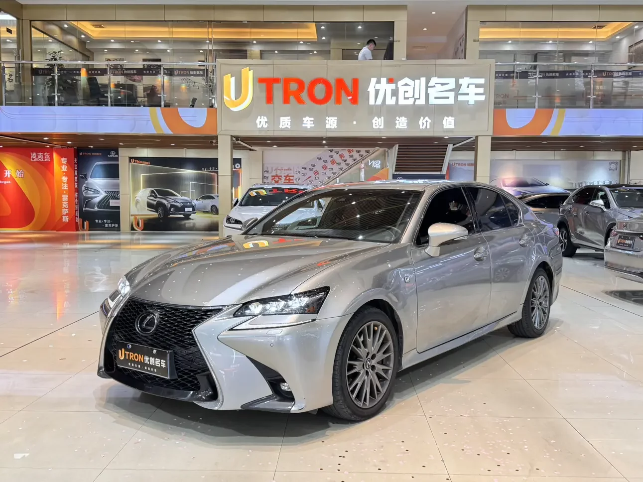 Lexus GS