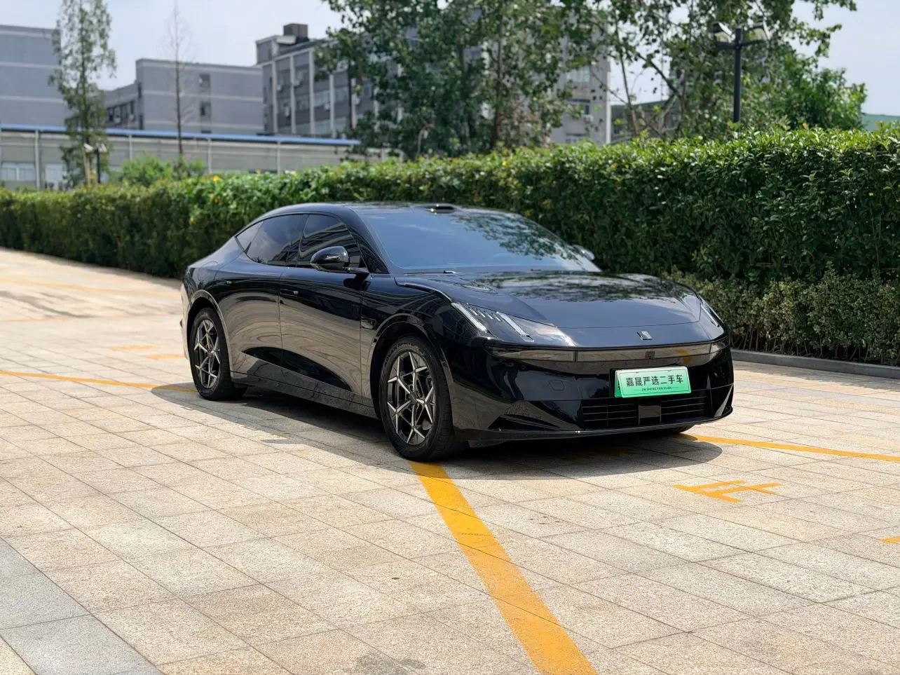 Lynk & Co 10 EM-P