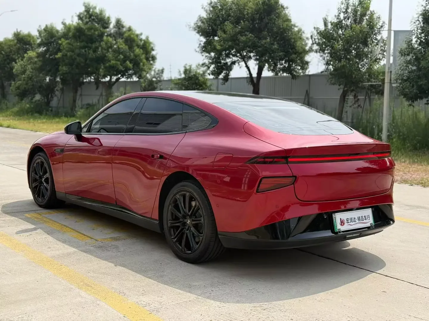 Xpeng P7