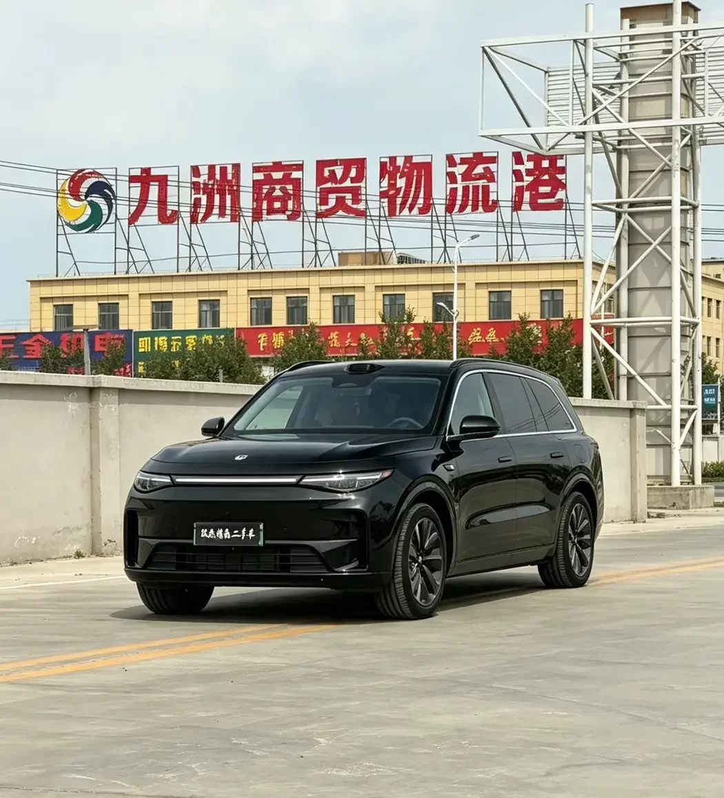 Leapmotor C16