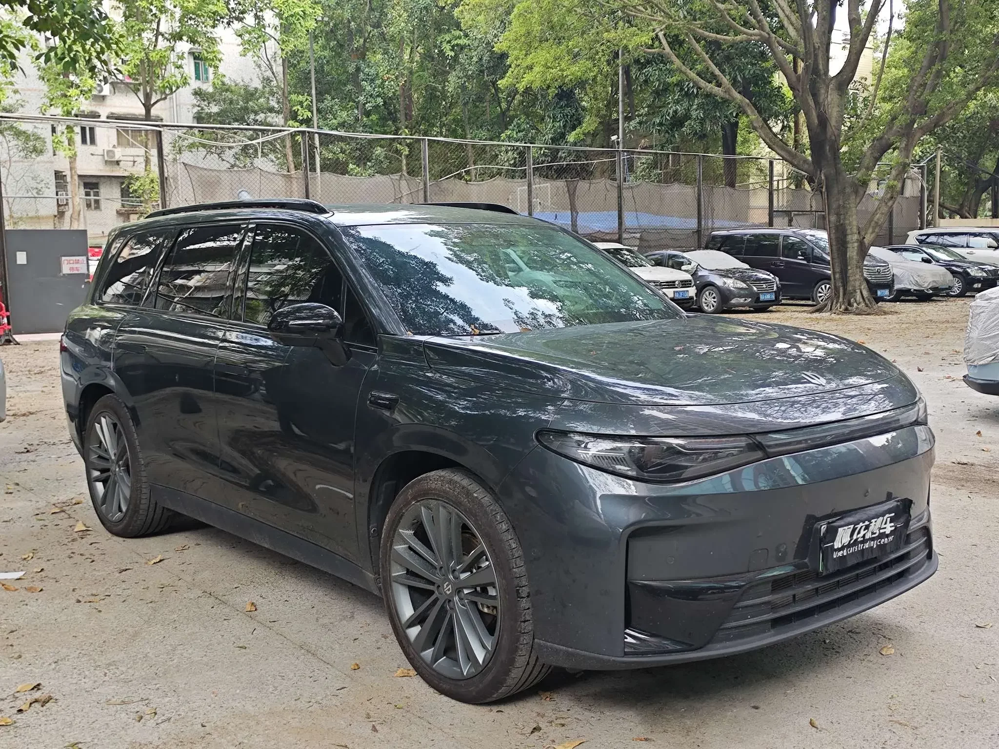 Leapmotor C16