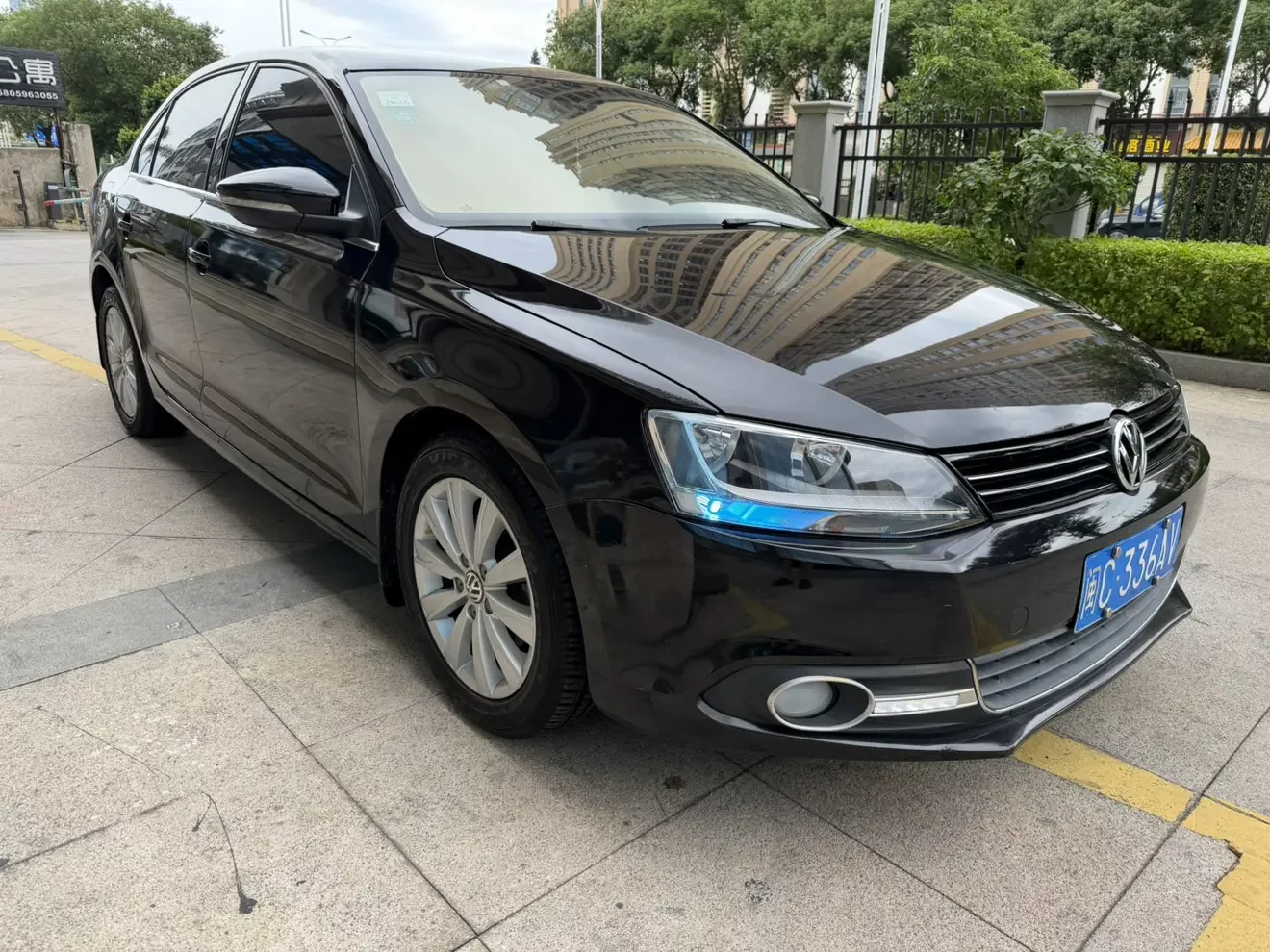 Volkswagen Sagitar