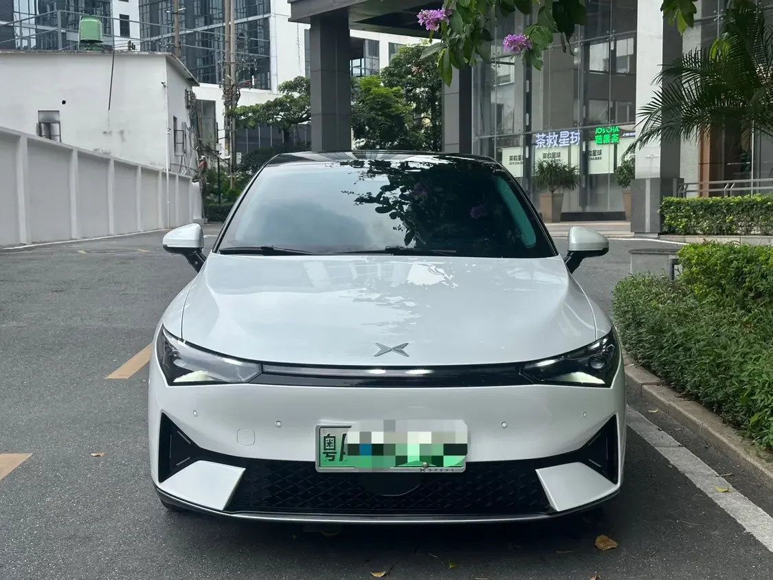 Xpeng P5