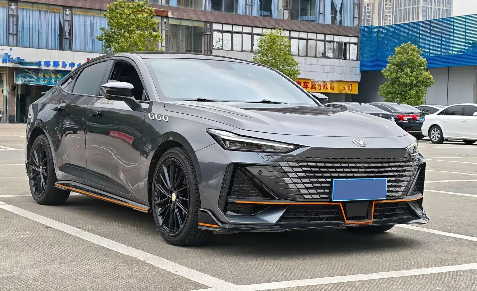 Changan UNI-V