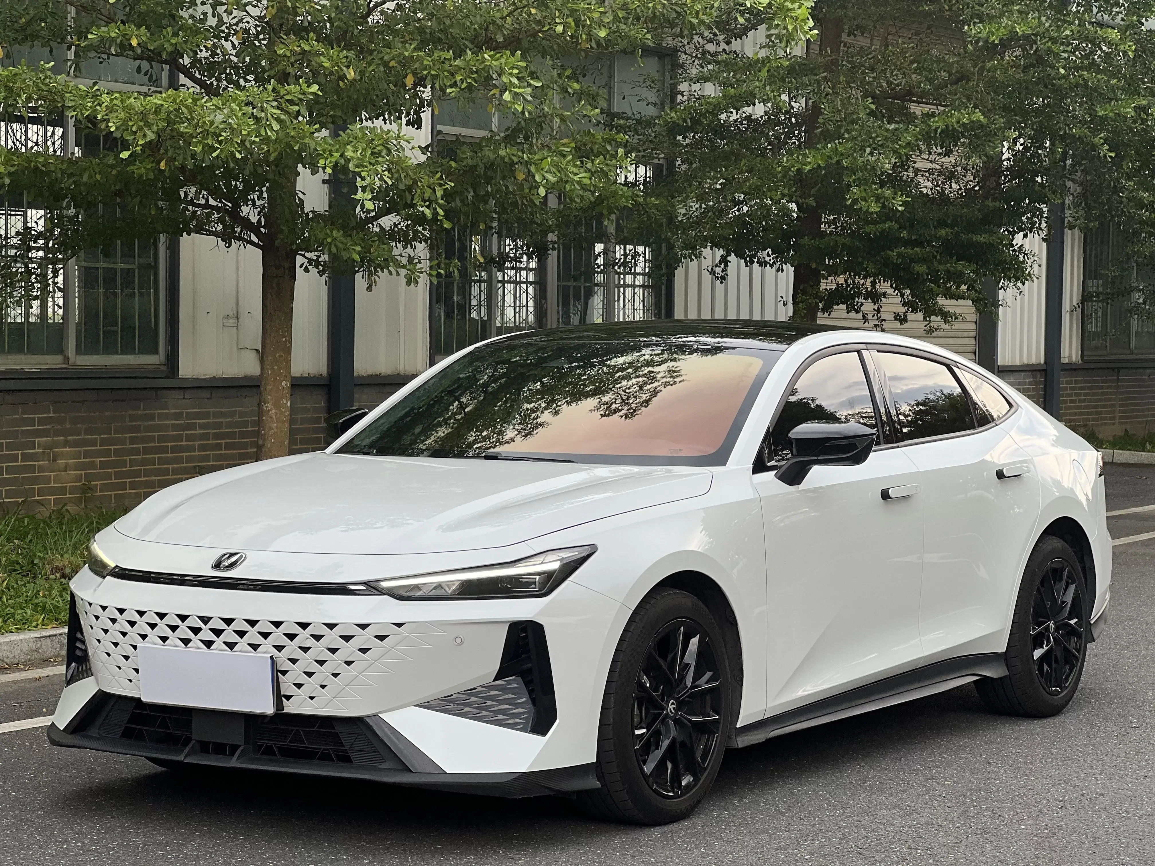 Changan UNI-V