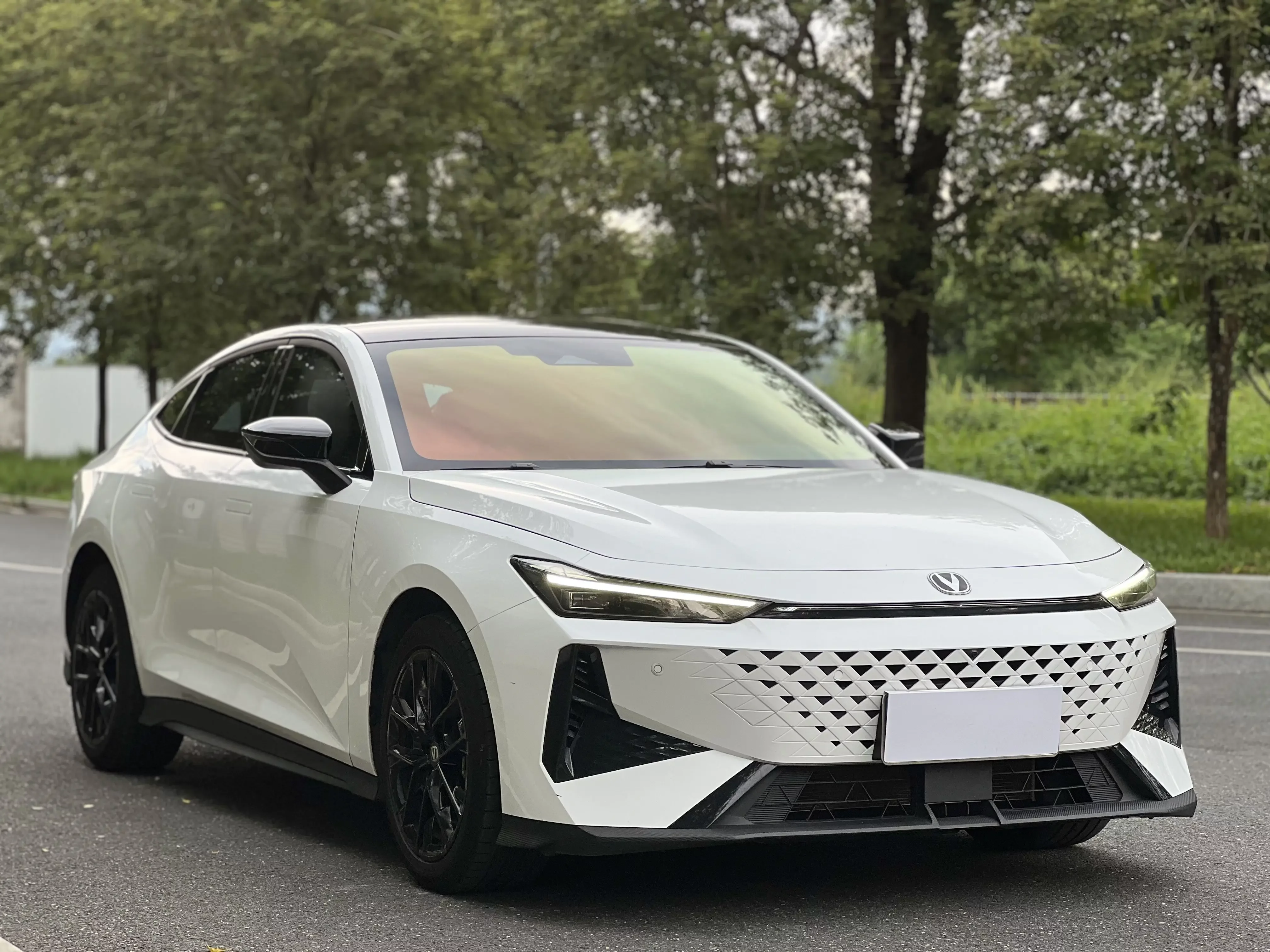 Changan UNI-V