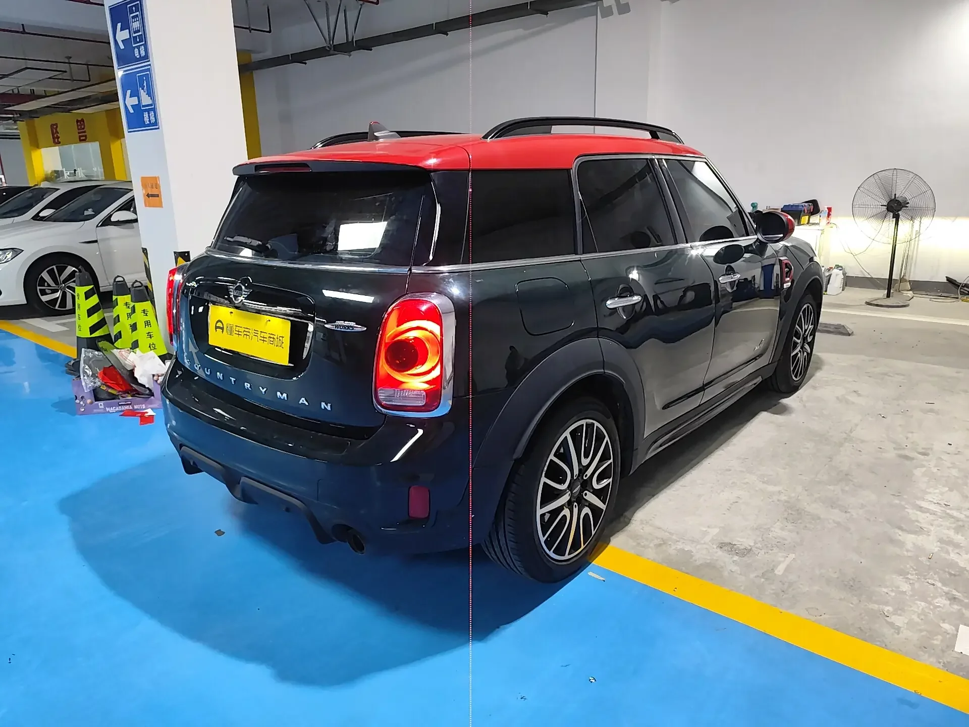 MINI JCW COUNTRYMAN