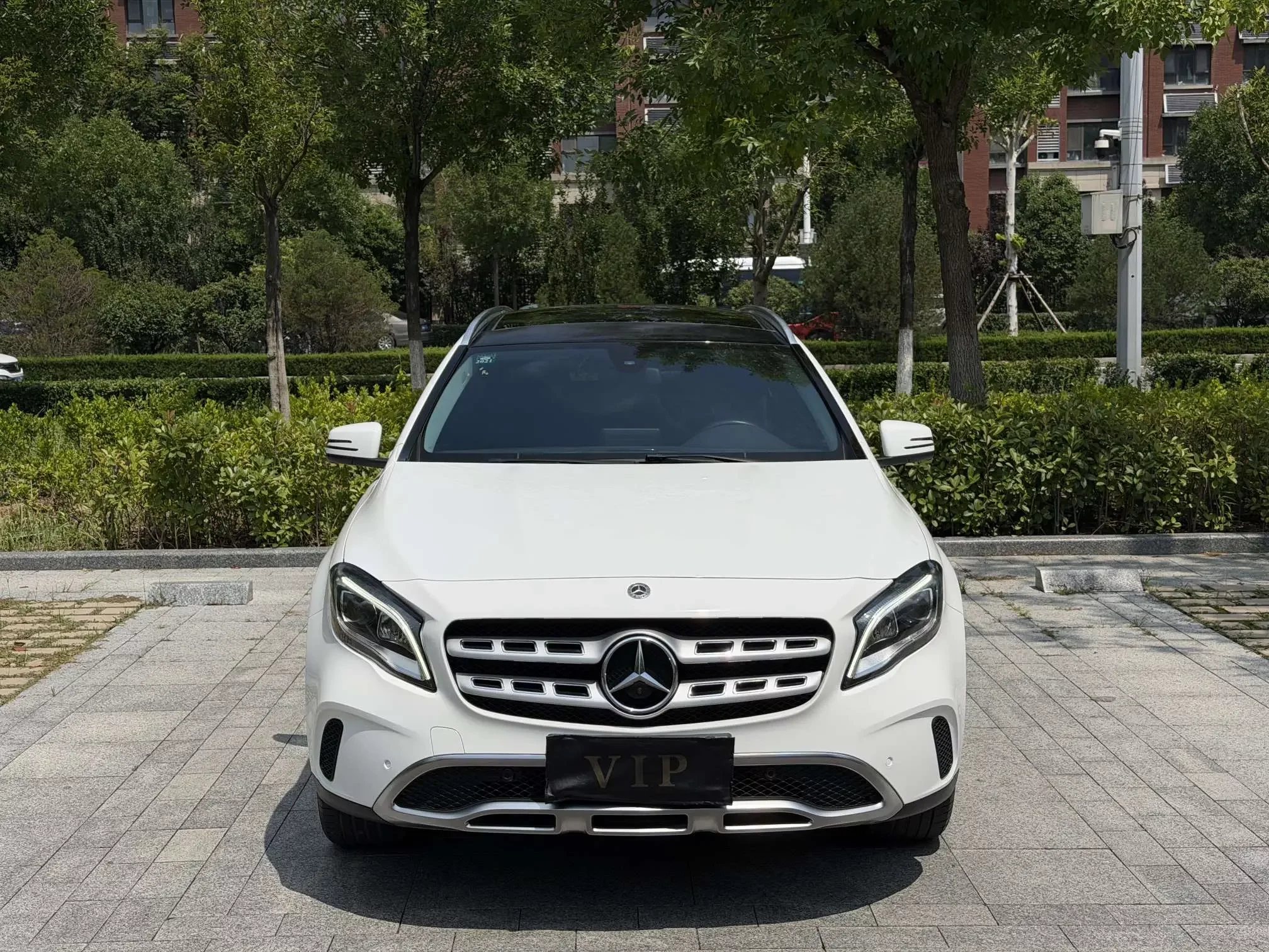 Mercedes-Benz GLA