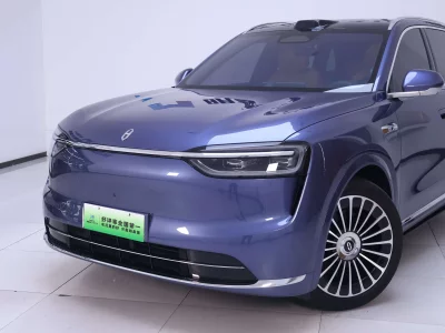 AITO M7