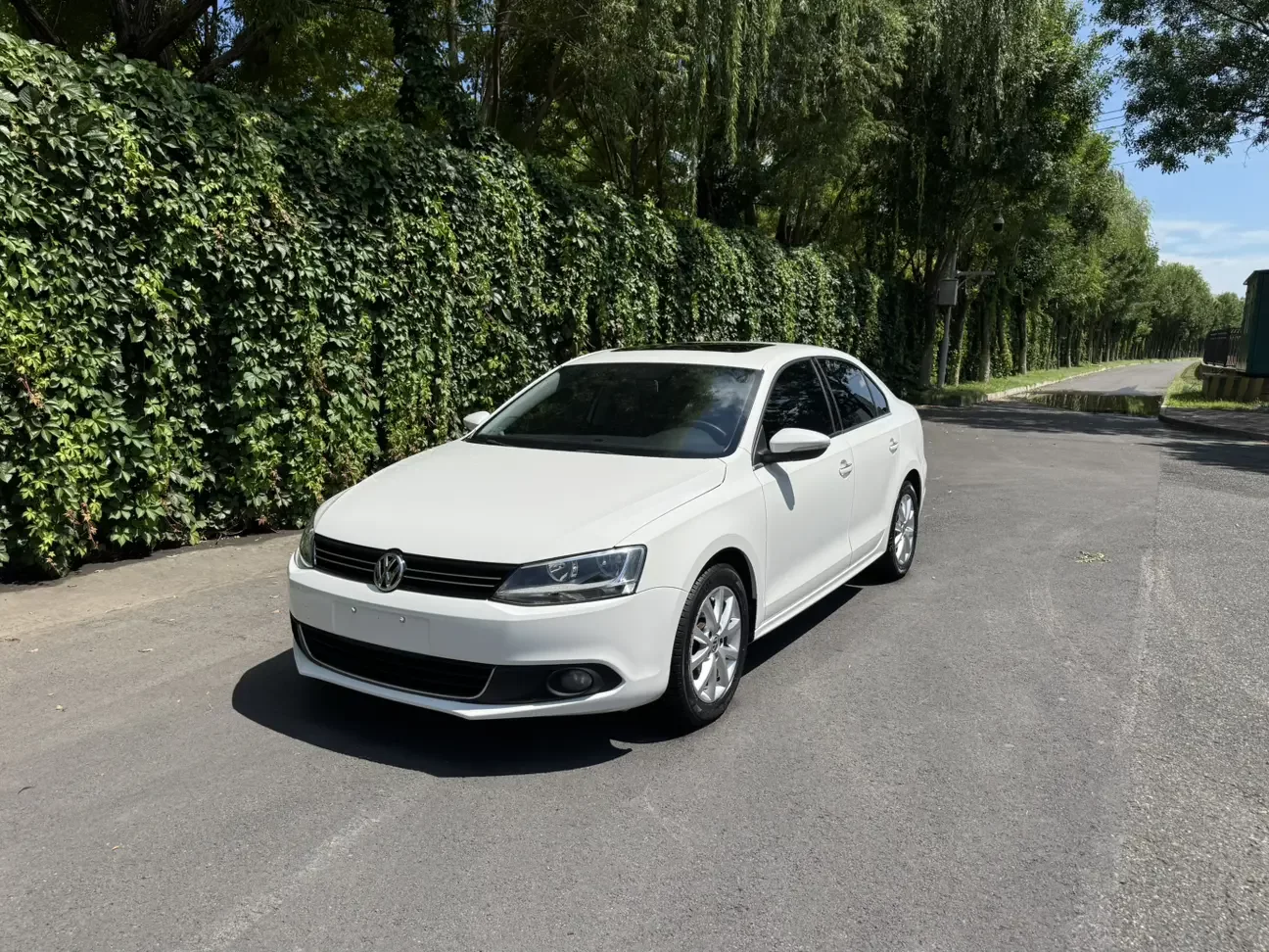 Volkswagen Sagitar