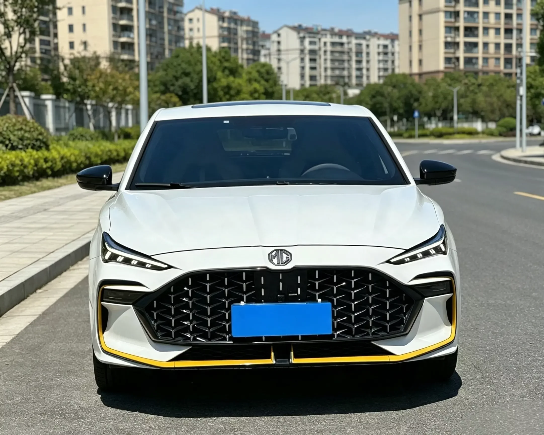 MG 6