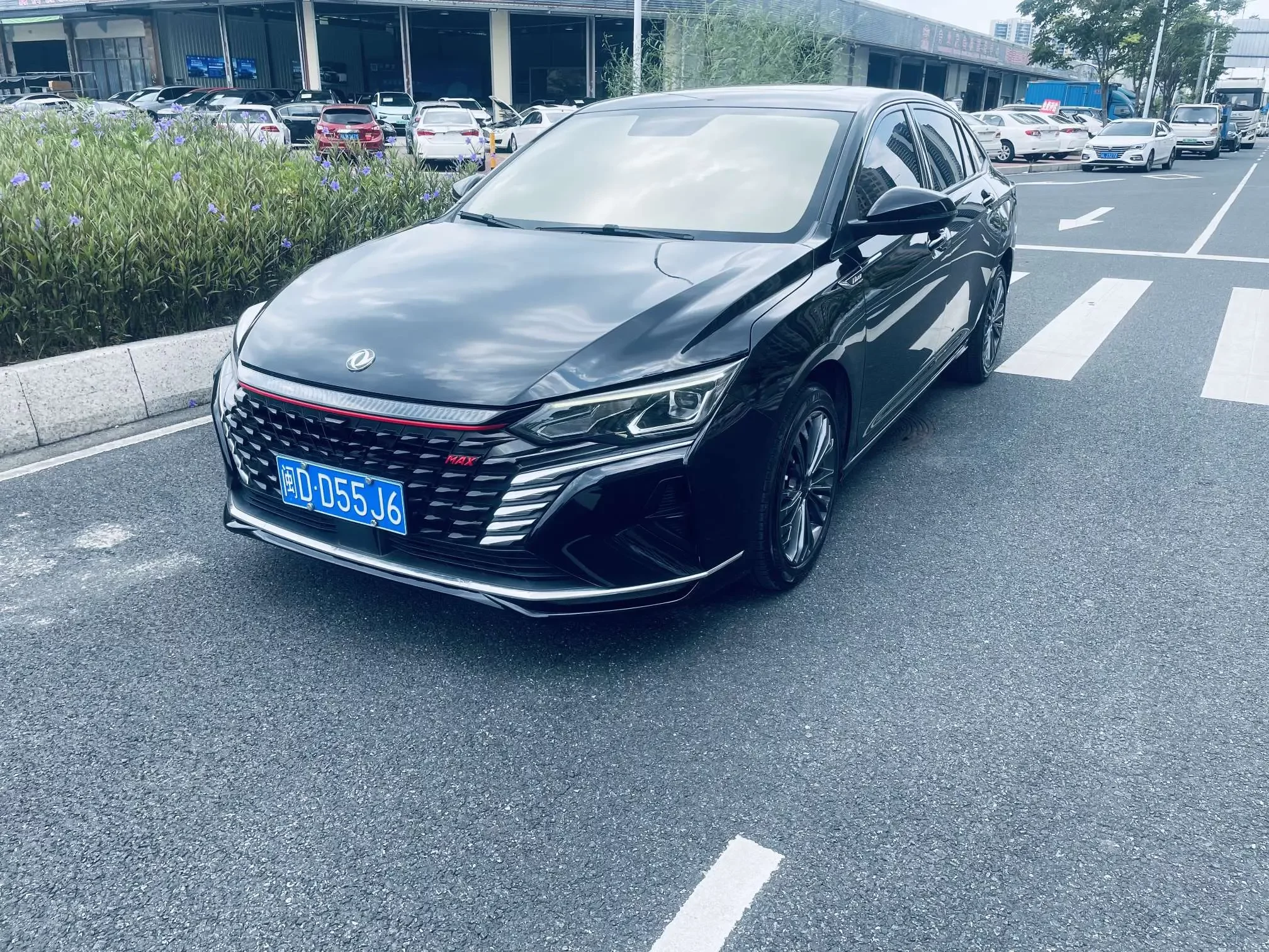 Dongfeng Yixuan MAX