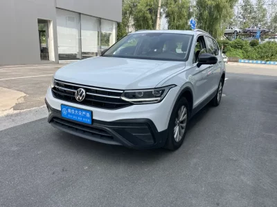 Volkswagen Tiguan L